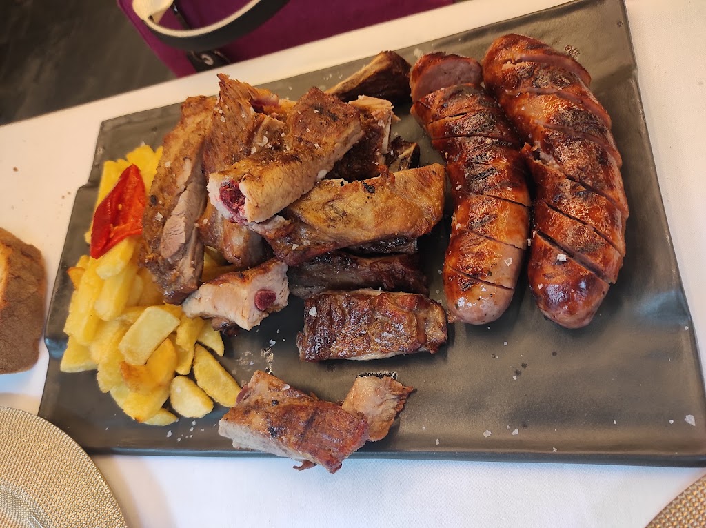 Restaurante La Posada de Bacus — Churrasco