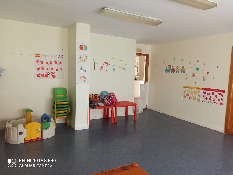 Centro Educacion Infantil Bilingue ARBOLITO (Centro Adherido a la Junta de Andalucia)