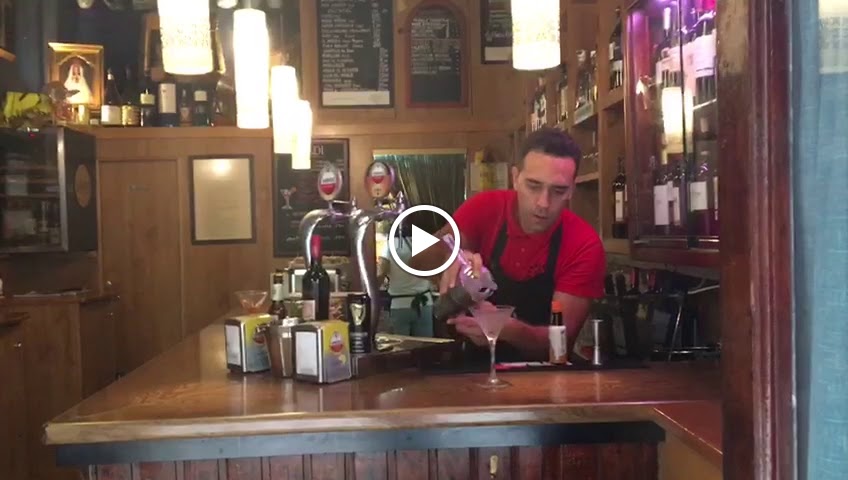 Taberna Basaras — Ambiente
