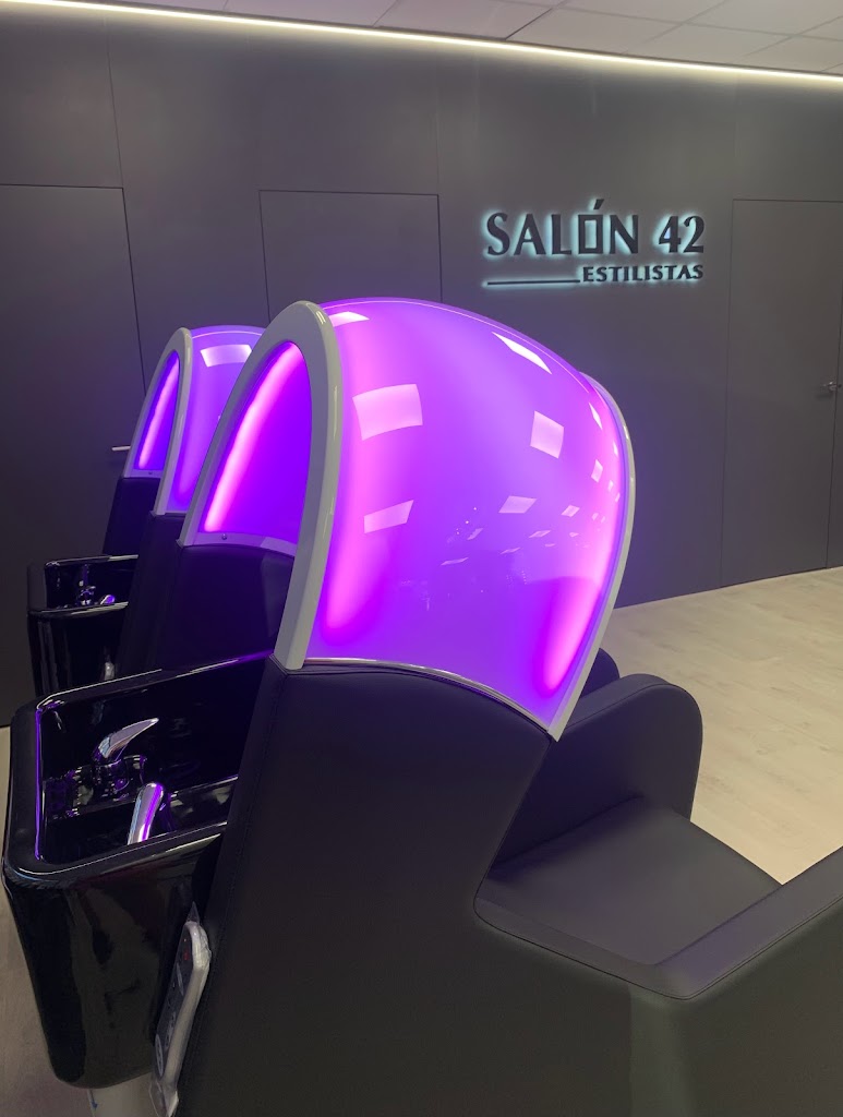 SALON 42 ESTILISTAS