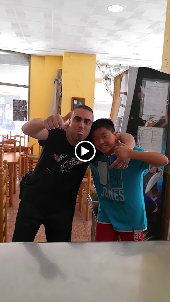 Bar Meson La Parada — Videos