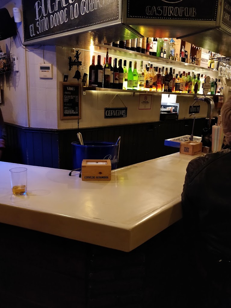 Bar Bugalu — Ambiente