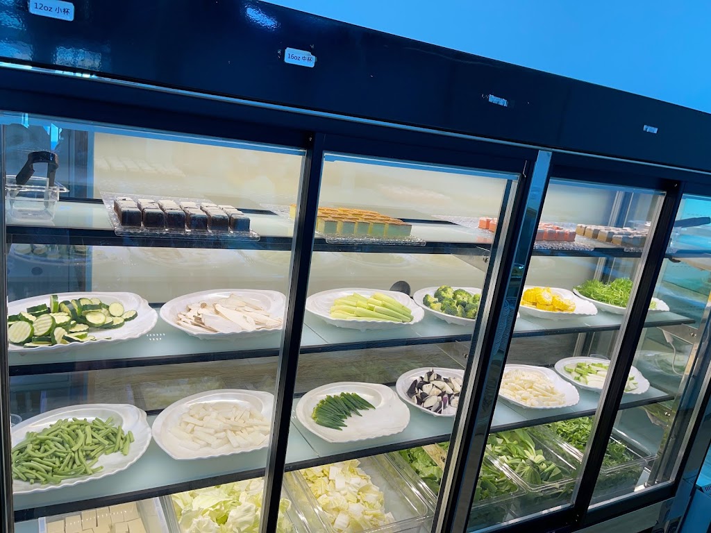 譚老二蔬食火鍋 軍功店 的照片