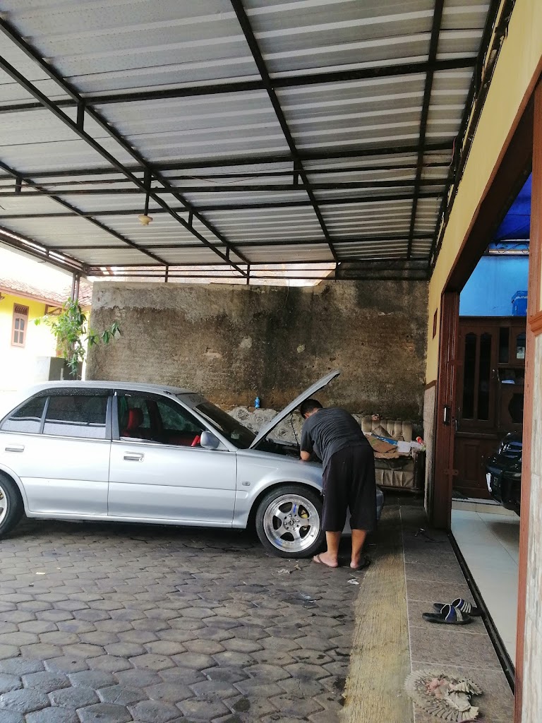 Bengkel Mobil Pak Jun