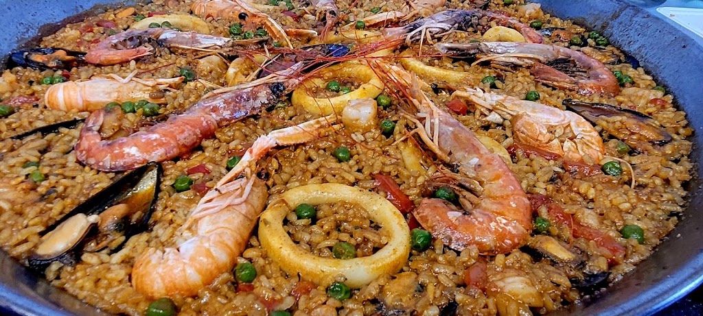 La Briza — Comida y bebida