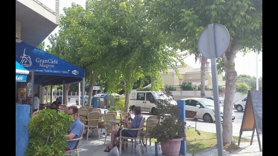Cafe Marron — Ambiente