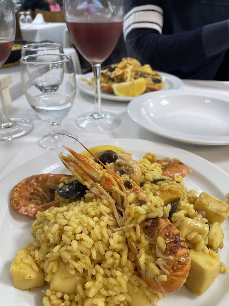 Restaurante Tahiti — Paella