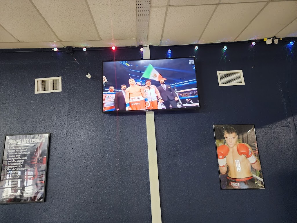  Pequeno’s Boxing Gym