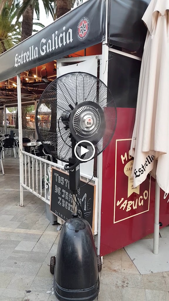Meson La Serrania de Macias — Videos