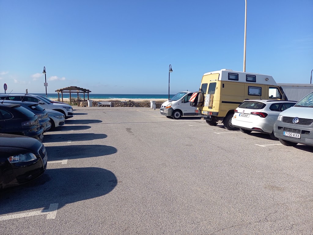 Aparcamiento Piscinas — Estacionamiento