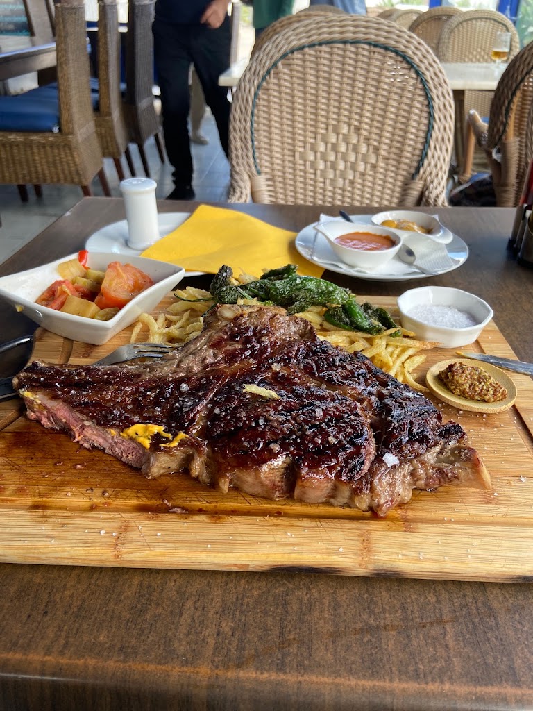 Bar Moon — Filete