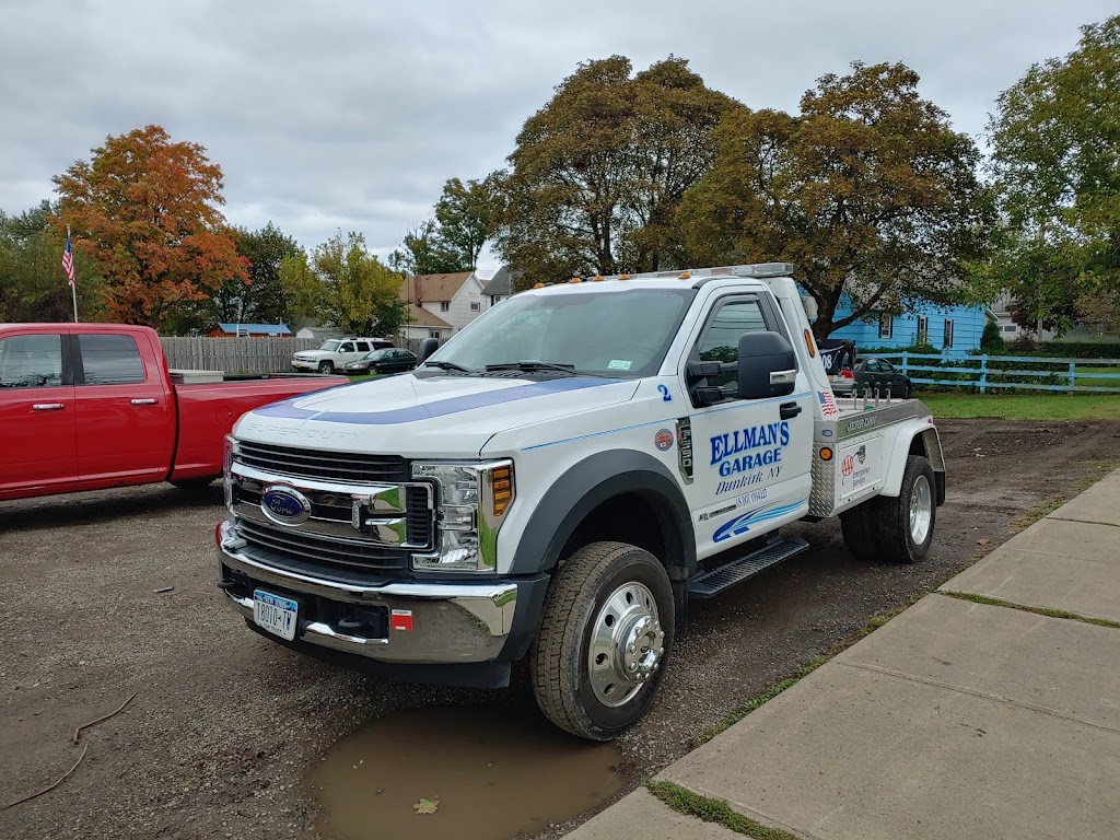 Auto repair shop in Dunkirk