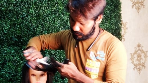 Smokey Eyes Salon Academy