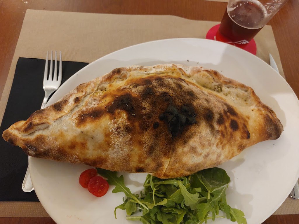 Locanda Italiana — Calzone