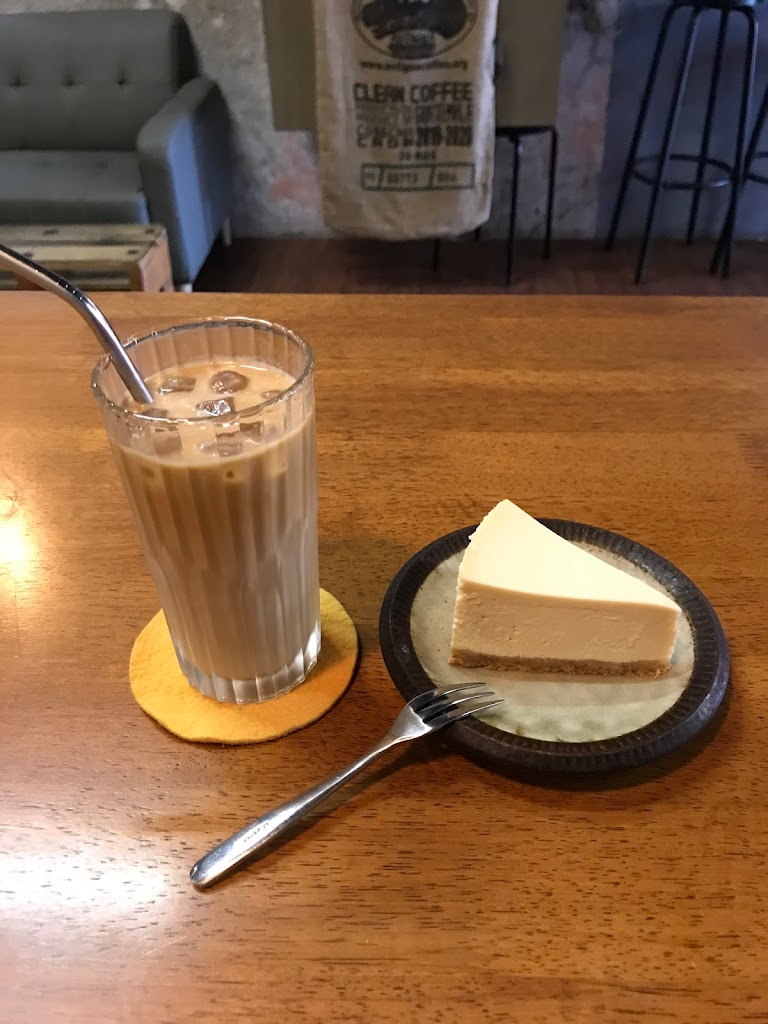 潁川製所CoffeeRoaster 的照片