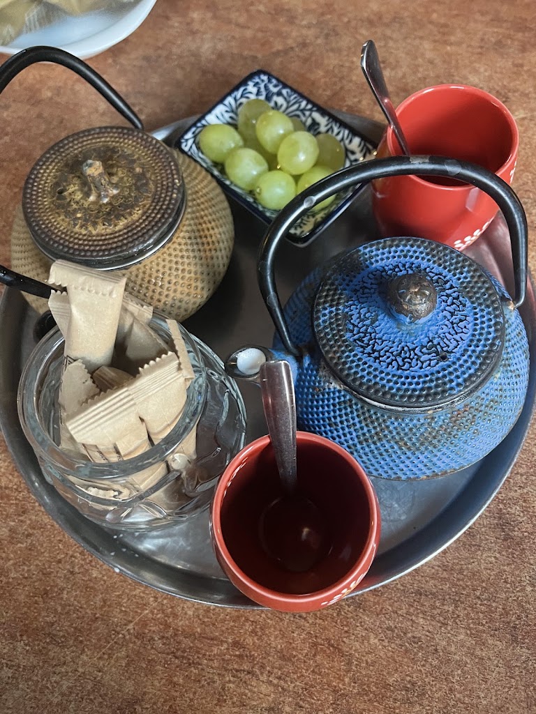 Teteria La Goulette — Comida y bebida