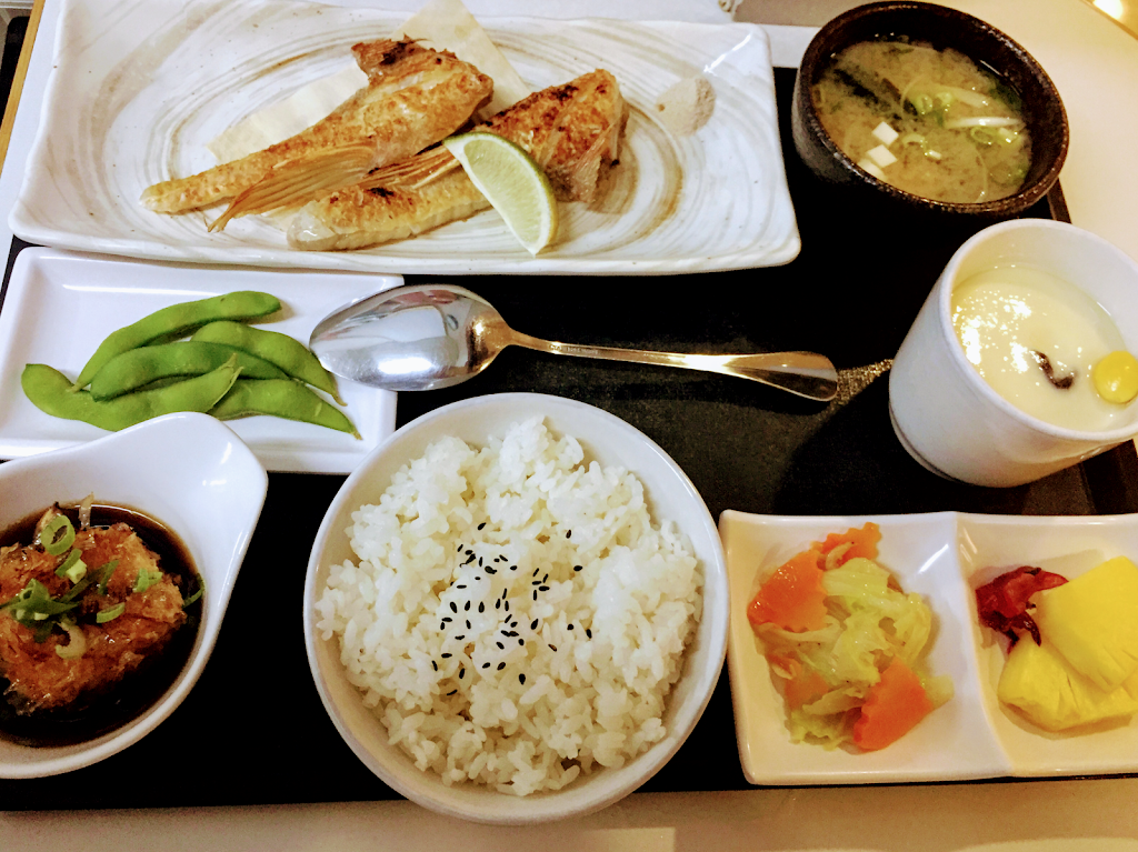 豐田屋 定食丼専売店（內埔美食-CP質高-在地嚮導推薦） 的照片