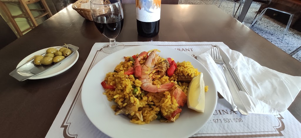 Bar Restaurant Sant Jordi — Paella