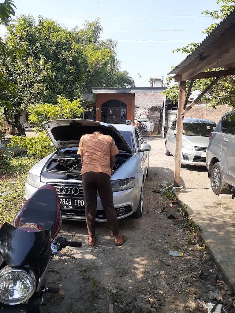 Bengkel mobil injeksi dan ac mobil,jojo
