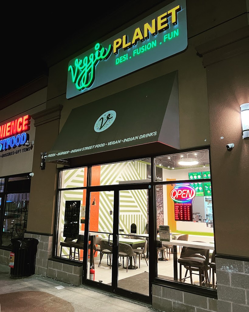 Veggie Planet Ajax - Vegetarian Indian Pizza, Burger and Street food Restaurant in Ajax