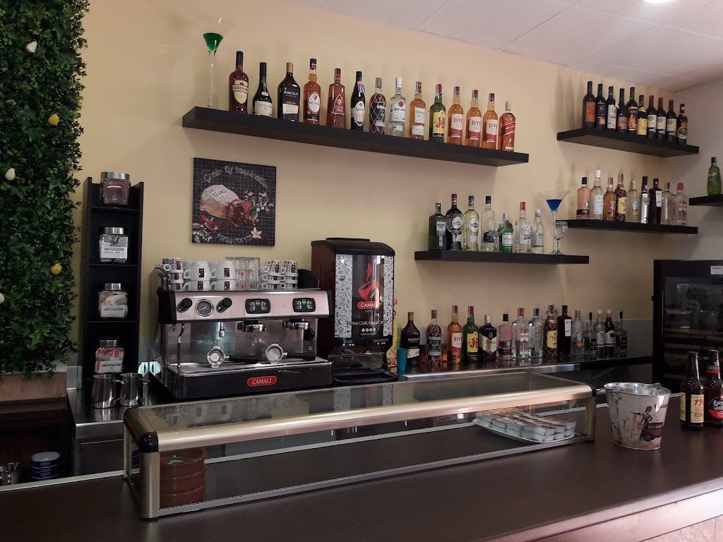 BAR CAFE BETICA — Ambiente