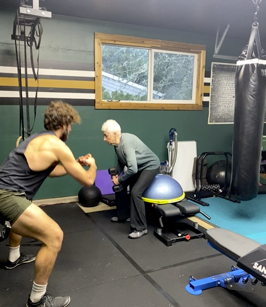  Benjamin Mills Strength & Health Coaching