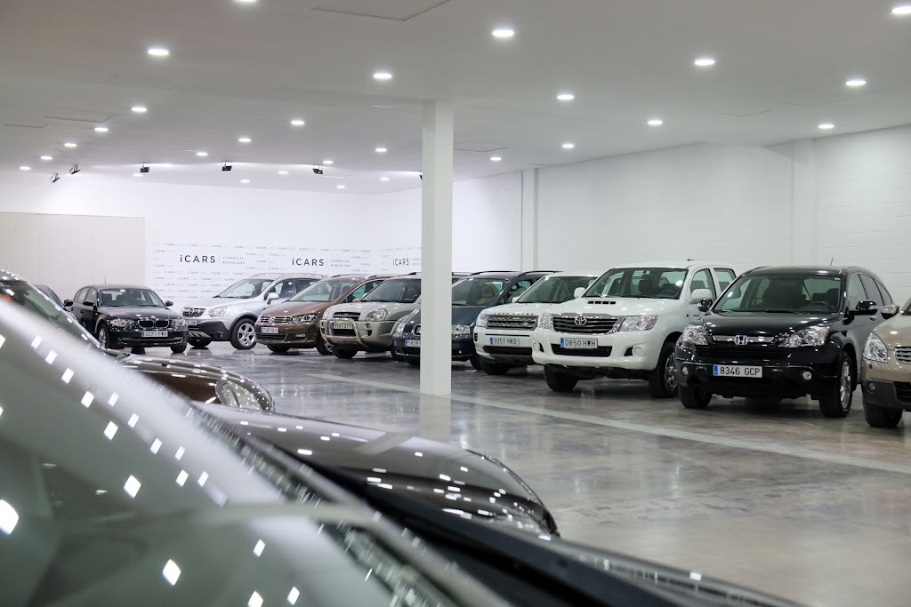 iCARS Barcelona — Interior