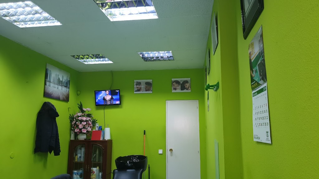 Peluqueria De Caballeros Adam