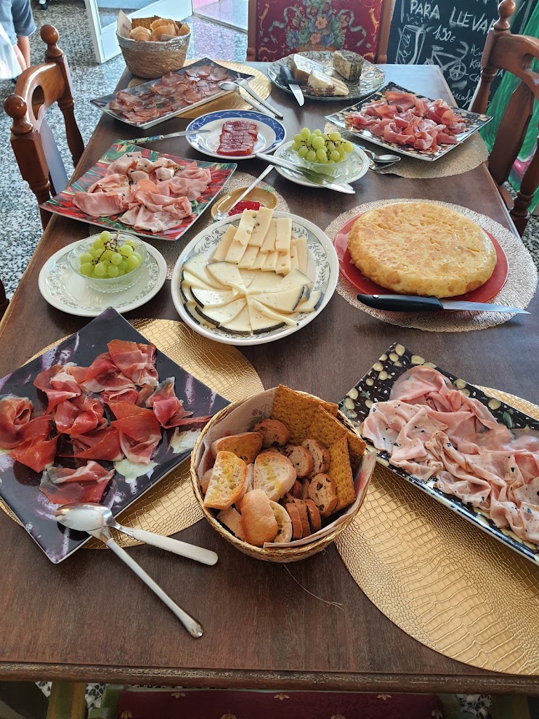 La Bicicleta Rosa Cafe — Antipasto