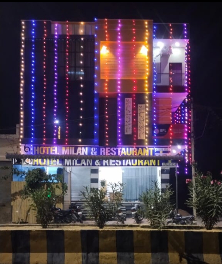 Hotel Milan Restaurant Kuchaman