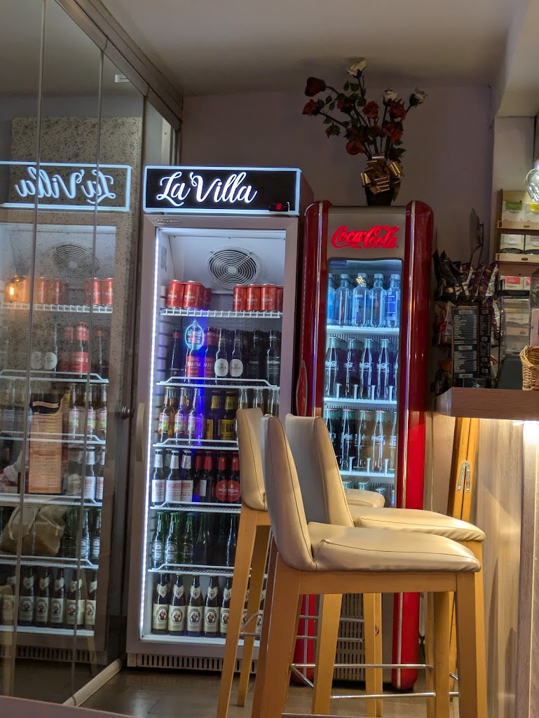 La Villa — Ambiente