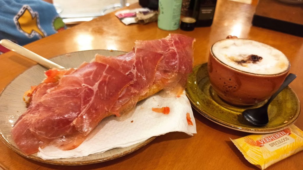 Cafe Express — Comida y bebida