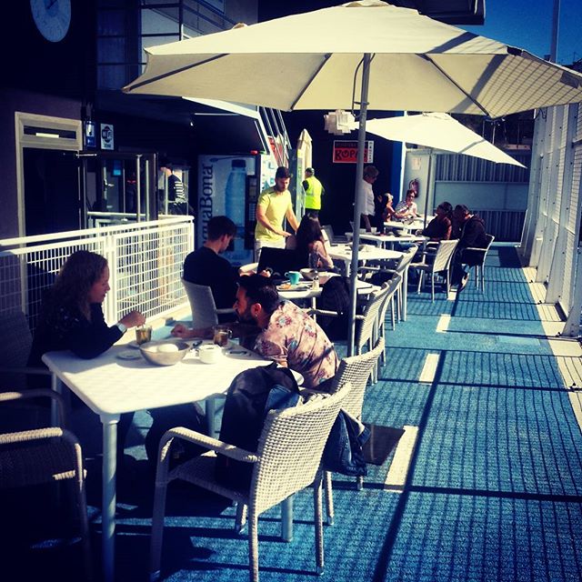 Cafeteria On Guardamar — Ambiente