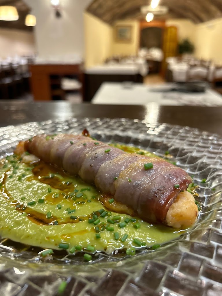 Les Caves Rekondo " MASNOU" — Comida y bebida