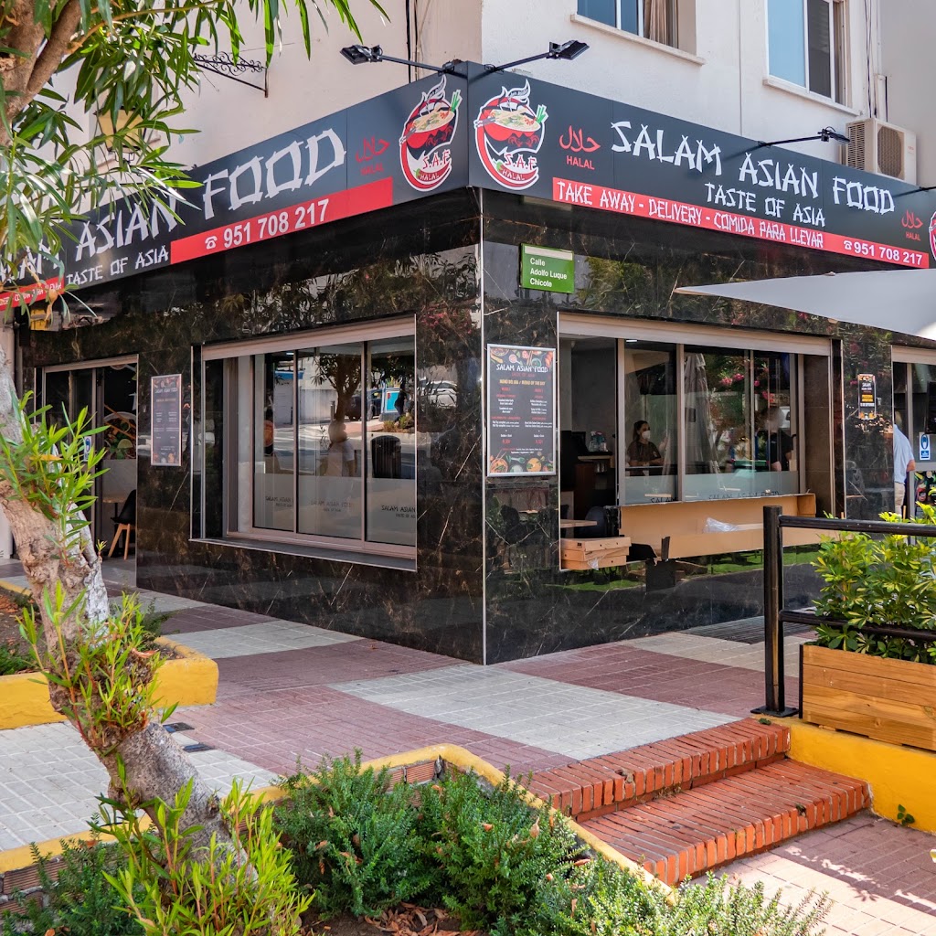Salam Asian Food — Del propietario