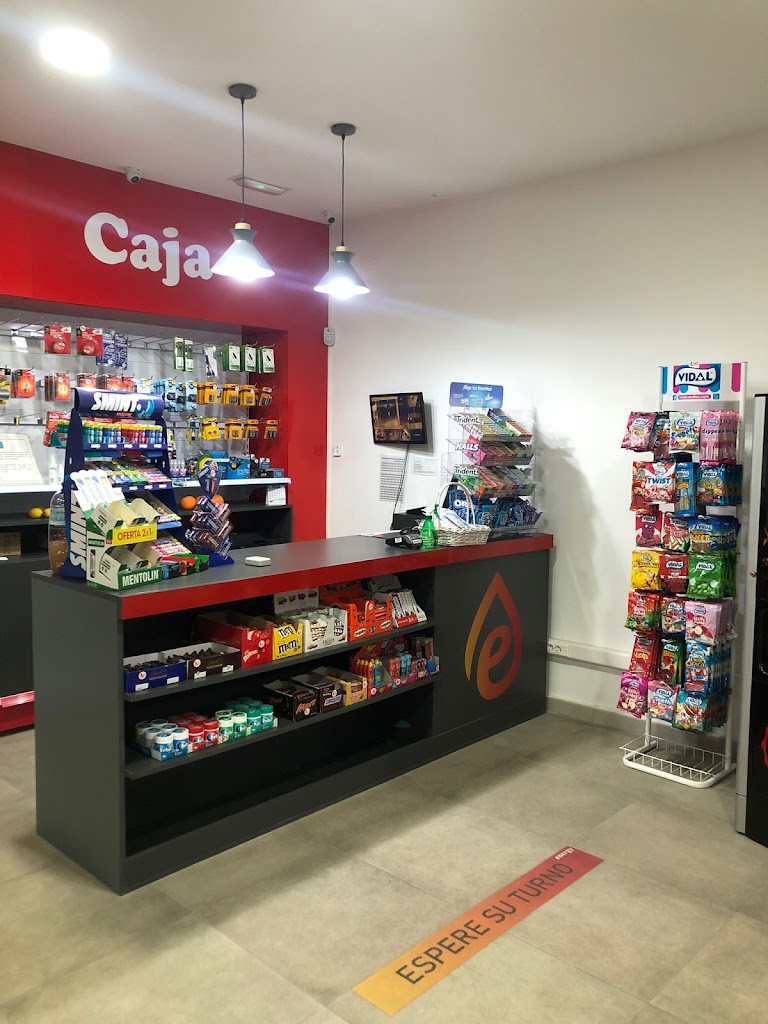 Energy Carburantes Viator — Interior