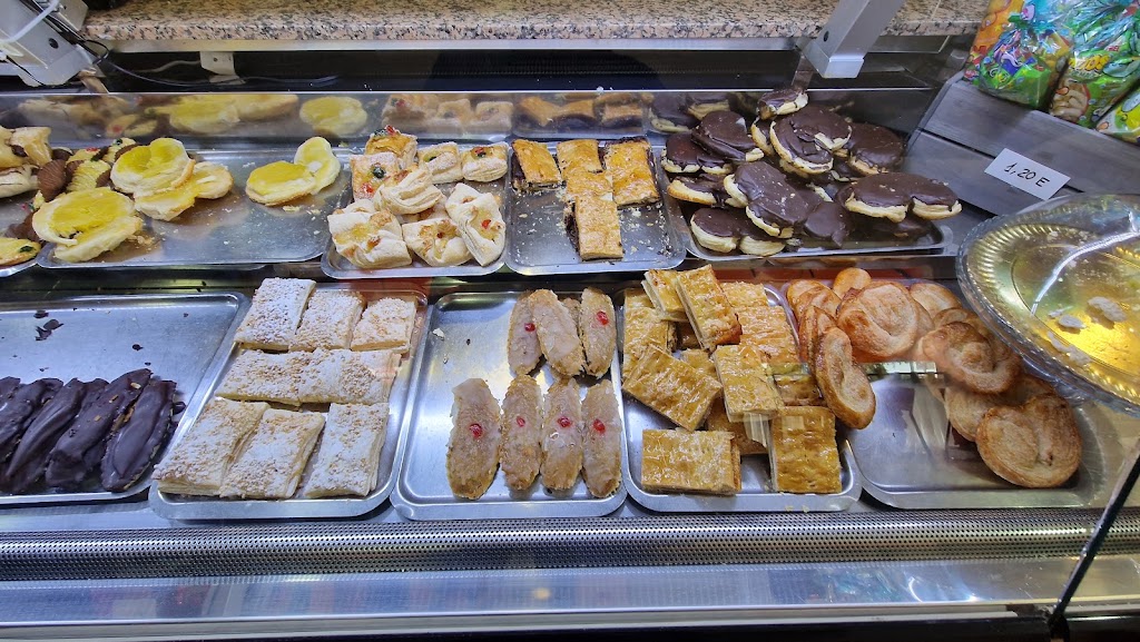 Hotel Voy Voy — Comida y bebida