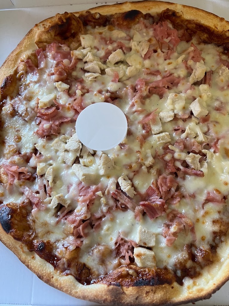 Pizzeria Betera — Comida y bebida