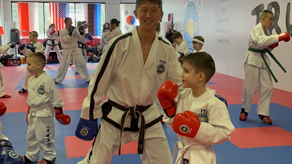  TRUE WAY ITF TAEKWON-DO • FITNESS • KICKBOXING