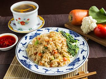 甘露素食 的照片