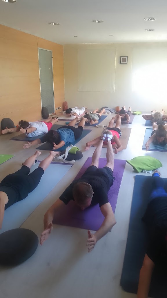 CENTRO SHAKTI YOGA — Yoga