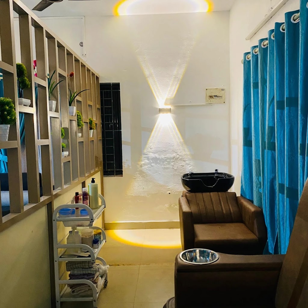 Lavender I Beauty Parlour