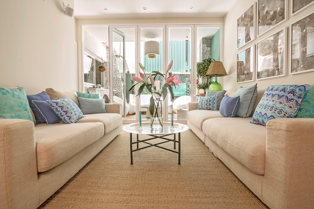 Ankshu Sitges - Health & Beauty Center