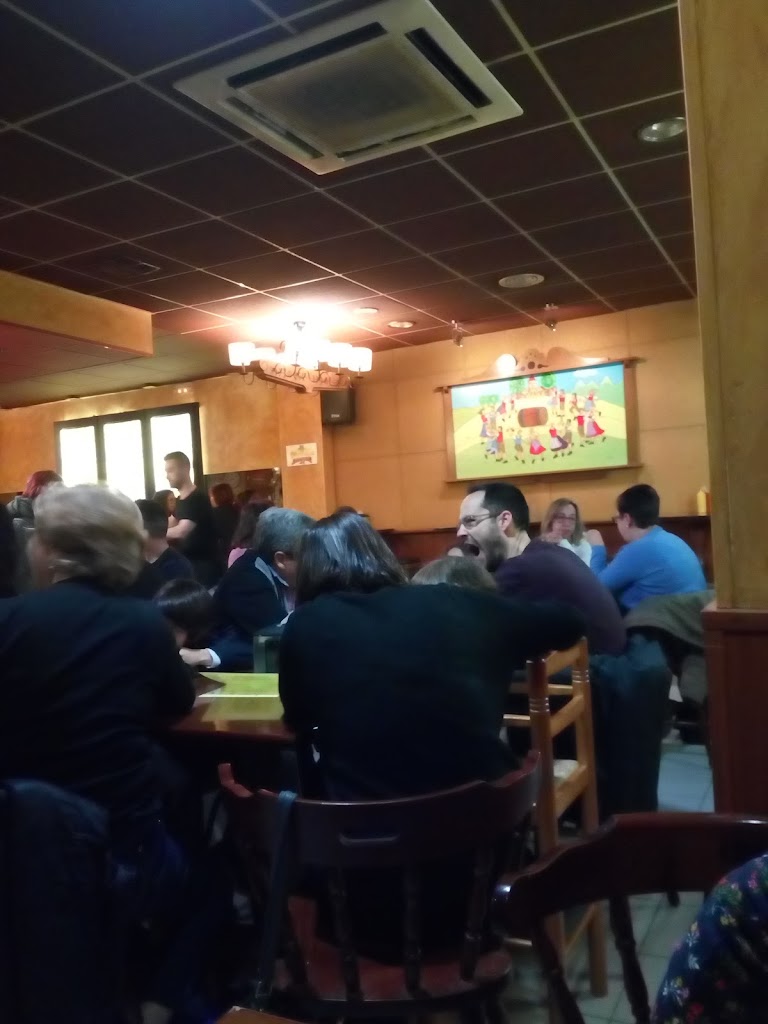 Bratwurst Hausle Baviera — Ambiente