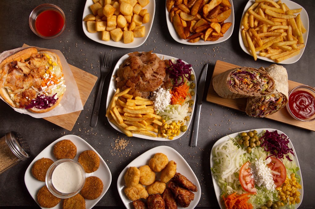 Royal Doner Kebab — Comida y bebida