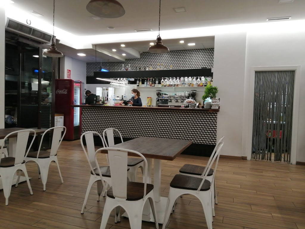La Cantina De "El You"