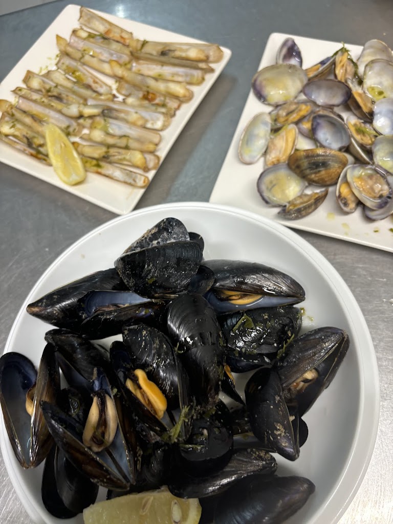 Restaurant El Raconet — Comida y bebida