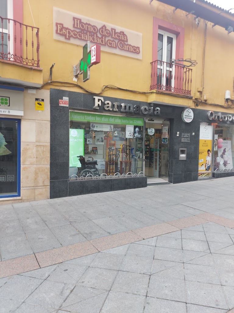 Farmacia-Ortopedia Fernandez Chacon cB