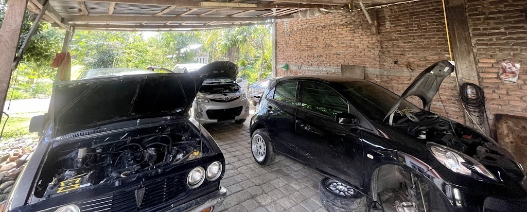 Bengkel Mobil (ArifandiOtomotif)