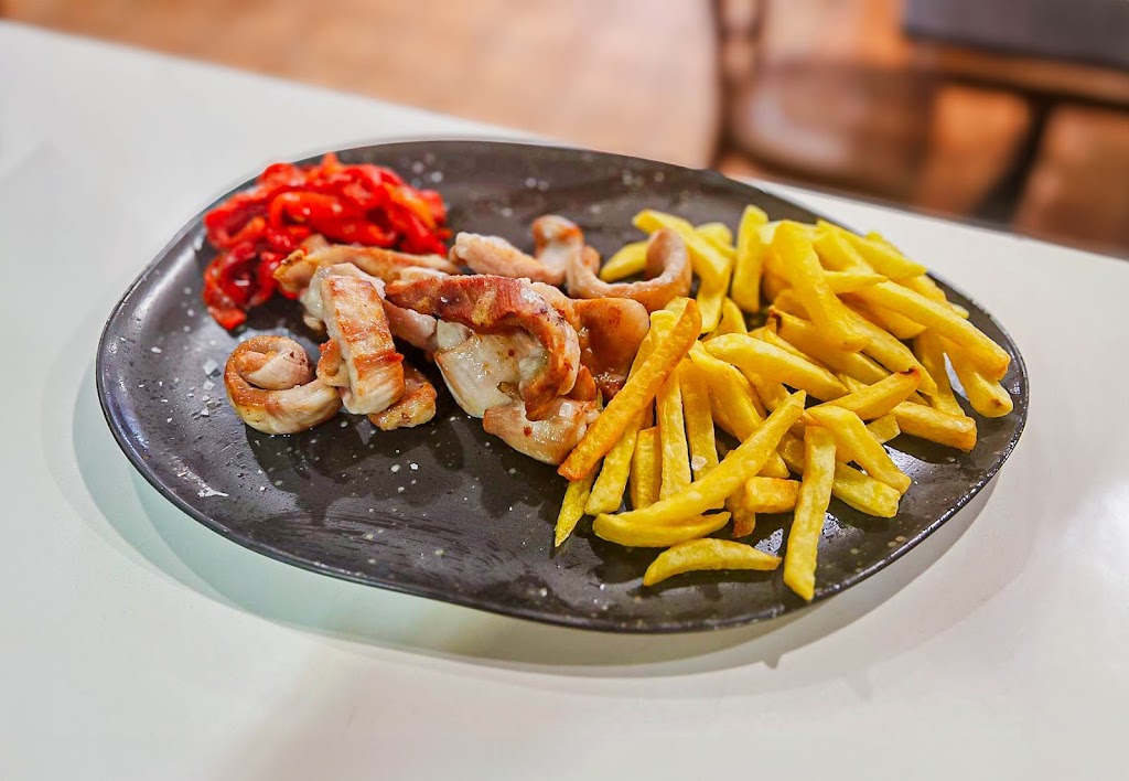 Restaurante Bar La Vina — Comida y bebida